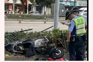 安帅社媒：我们把这场胜利献给阿拉巴，祝你早日康复